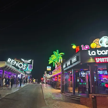 Rua Dos Bares Em